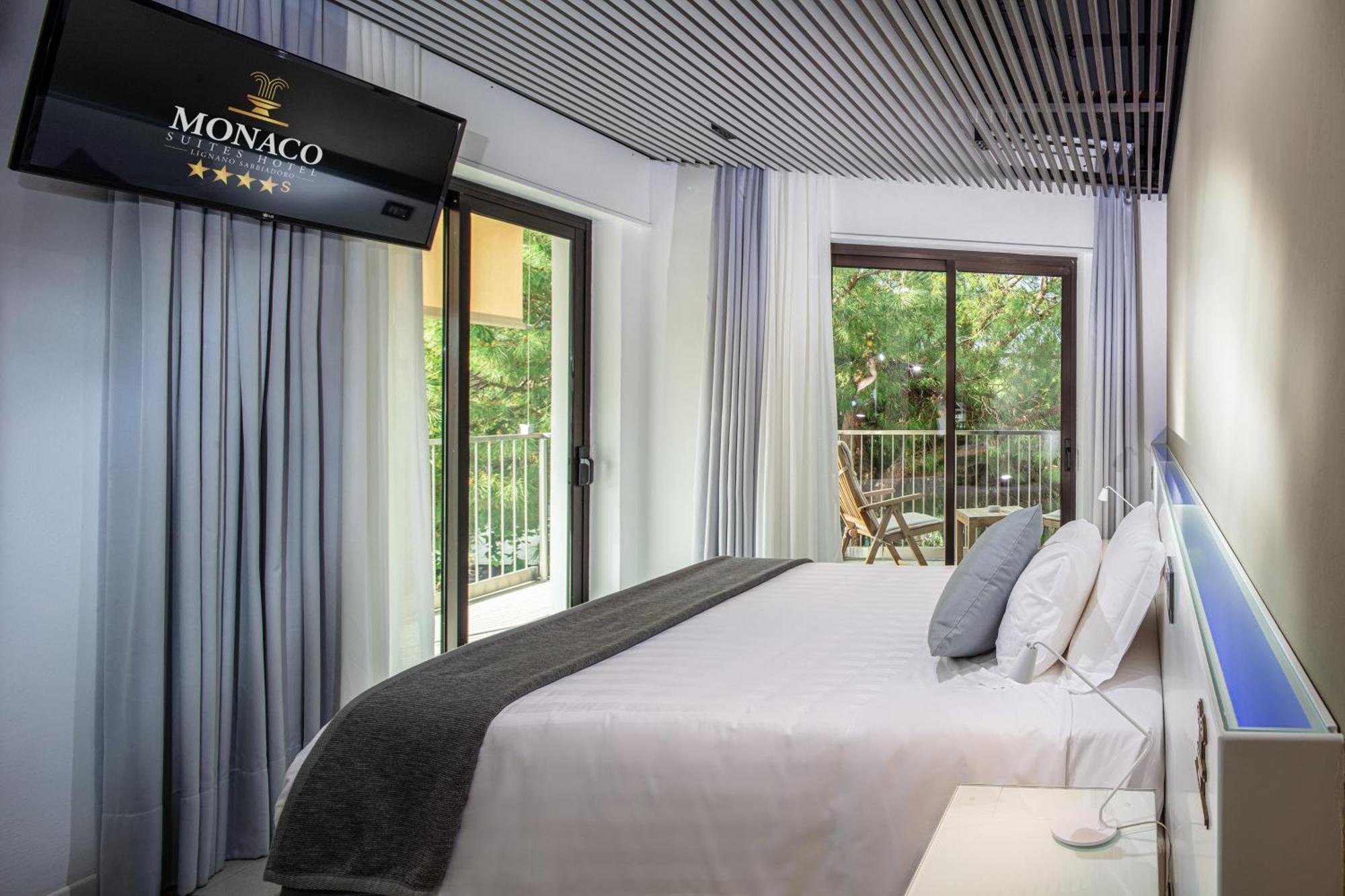 Monaco Suites Hotel Lignano Sabbiadoro Cameră foto